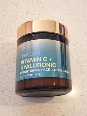 ND-81 Dark Spot Vitamin C + Hyaluronic Acid Brightening Face & Neck Cream, NEW
